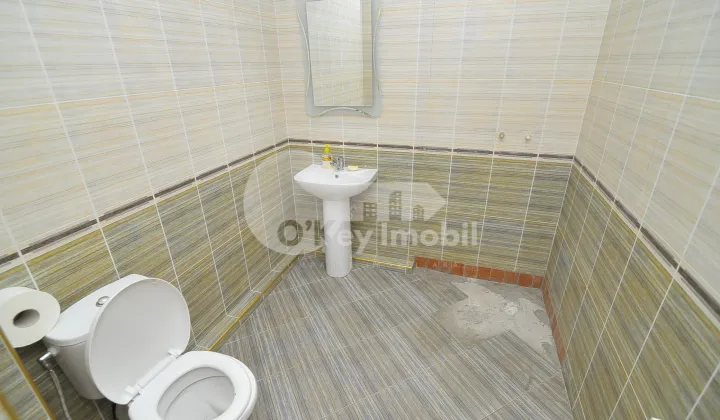 Офис, Центр, ТОМА ЧОРБЭ