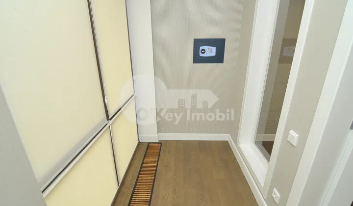 Apartament, Centru, SERGHEI LAZO