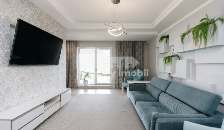 Apartament, Centru, MELESTIU