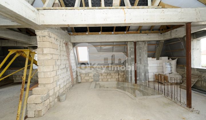 Дом, ДУМБРАВА