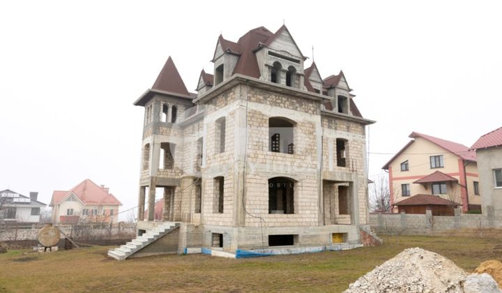 Дом, ДУМБРАВА