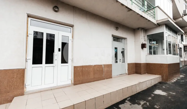 Офис — ул. Петру Рареш — Центр