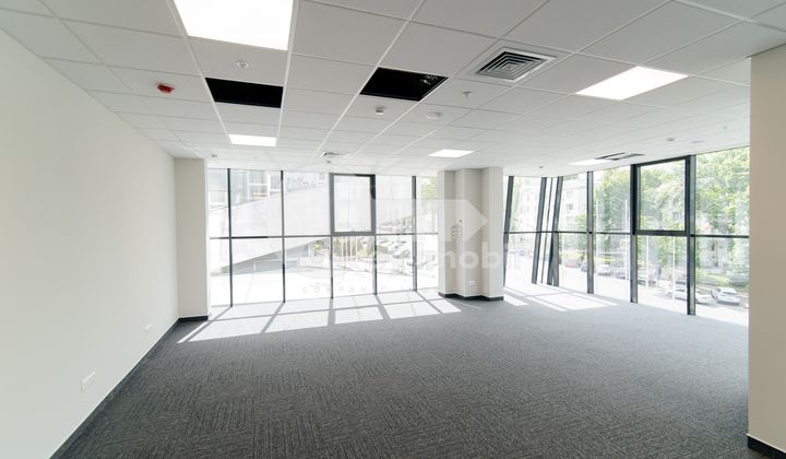 Офис, Центр, МИХАЙ ВИТЯЗУЛ