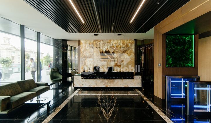 Офис, Центр, МИХАЙ ВИТЯЗУЛ