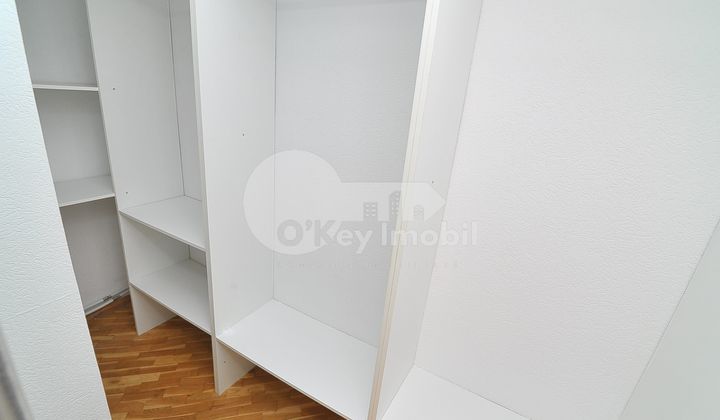 Дом, Центр, НУКАРИЛОР