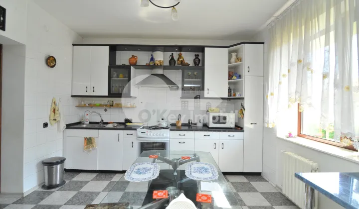 Casă, Centru, AUREL DAVID