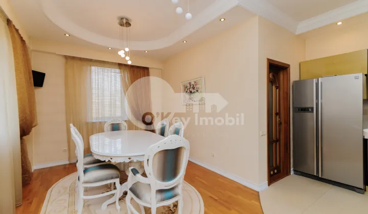 Квартира, Центр, A. ПУШКИНА