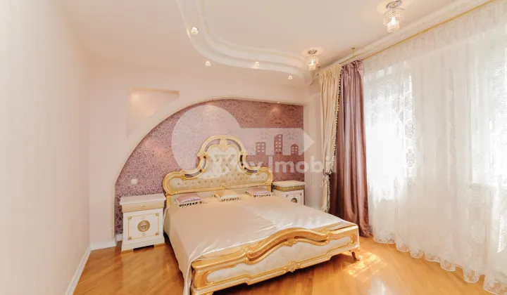 Квартира, Центр, A. ПУШКИНА