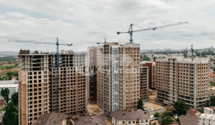 Квартира, Ботаника, ДИМИНЕЦИЙ