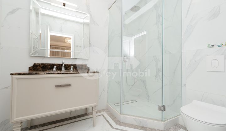 Квартира, Центр, КОНСТАНТИН СТЕРЕ