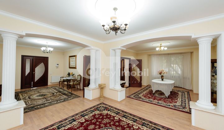 Дом, Центр, ДЫМБУЛУЙ