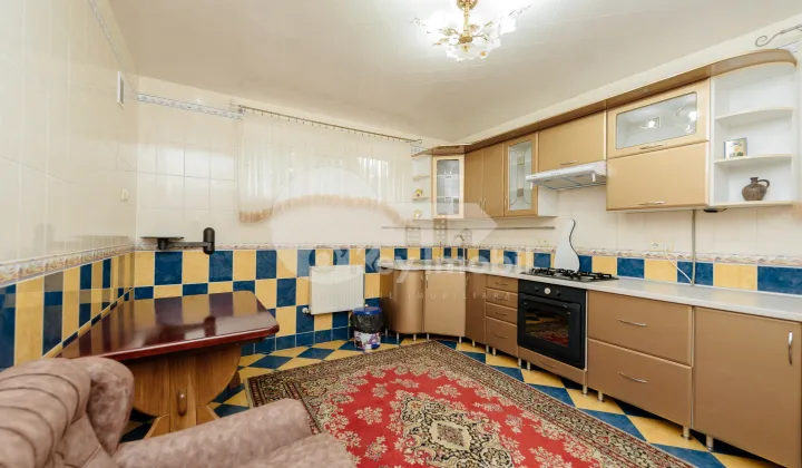 Дом, Центр, ДЫМБУЛУЙ