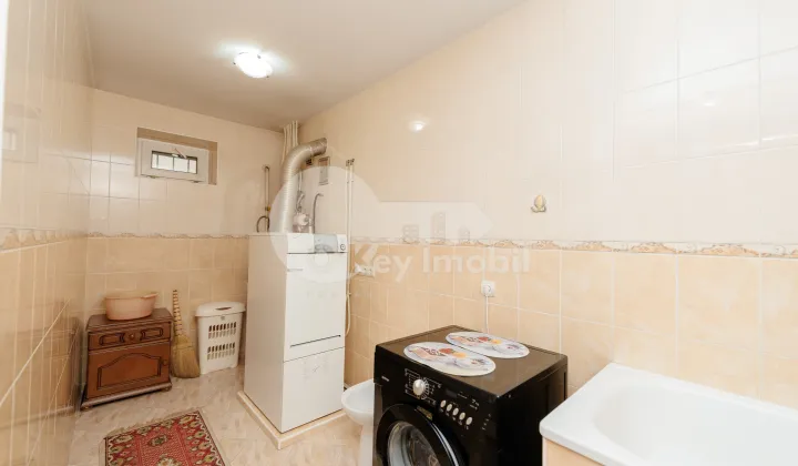 Дом, Центр, ДЫМБУЛУЙ