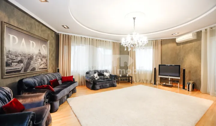 Apartament, Centru, VALEA TRANDAFIRILOR