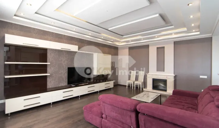 Apartament, Centru, PETRU RAREȘ