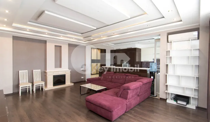 Apartament, Centru, PETRU RAREȘ