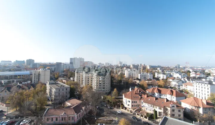 Apartament, Centru, PETRU RAREȘ