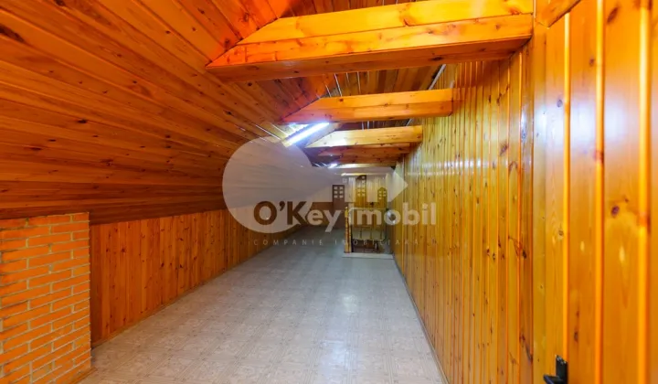 Офис, Центр, МИХАИЛ КОГАЛНИЧАНУ