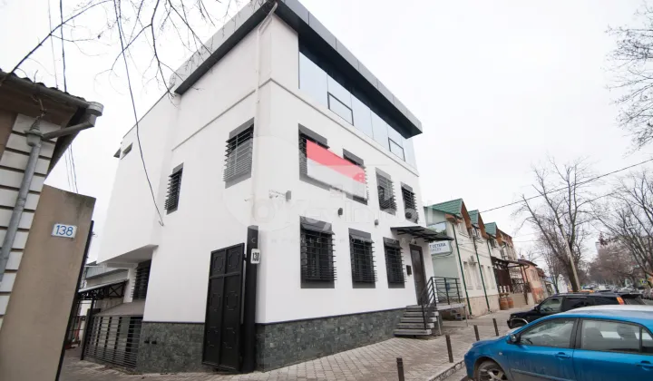 Комм. помещение, Центр, КОЛУМНА