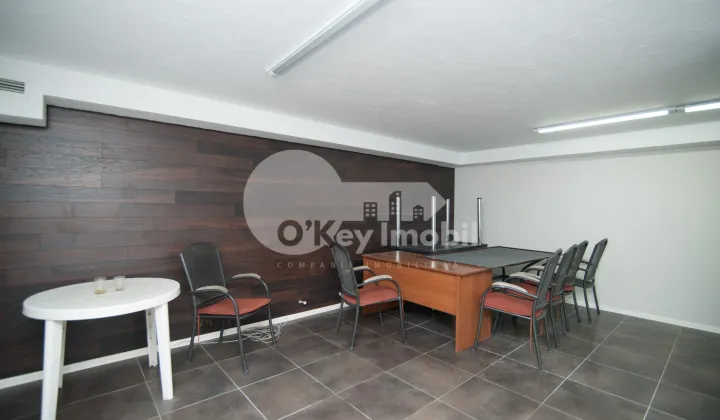 Комм. помещение, Центр, КОЛУМНА