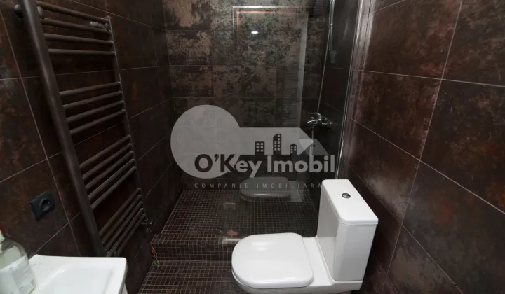 Комм. помещение, Центр, КОЛУМНА