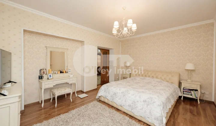 Дом, Буюканы, ИОН ЛУКА КАРАДЖАЛЕ