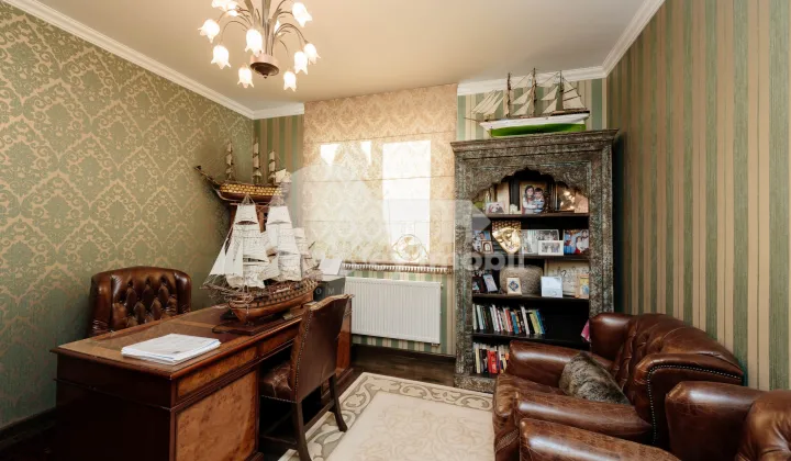 Дом, Буюканы, ИОН ЛУКА КАРАДЖАЛЕ