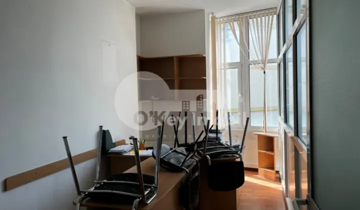 Oficiu, Centru, MIHAI EMINESCU