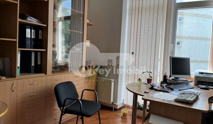 Офис, Центр, МИХАЙ ЕМИНЕСКУ