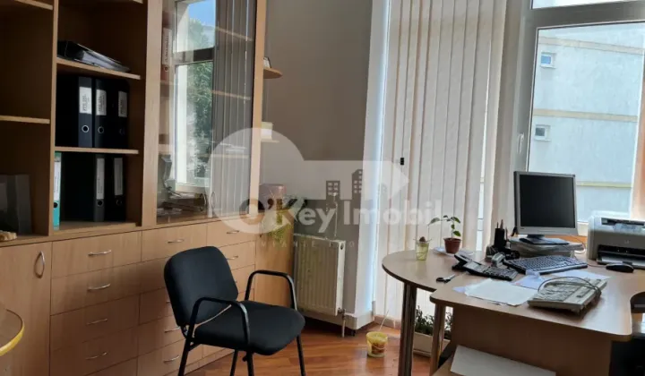 Oficiu, Centru, MIHAI EMINESCU