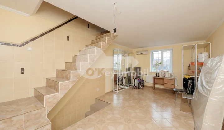 Комм. помещение, Ботаника, ДАЧИЯ