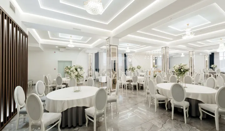 Spațiu comercial, Telecentru, SPICULUI