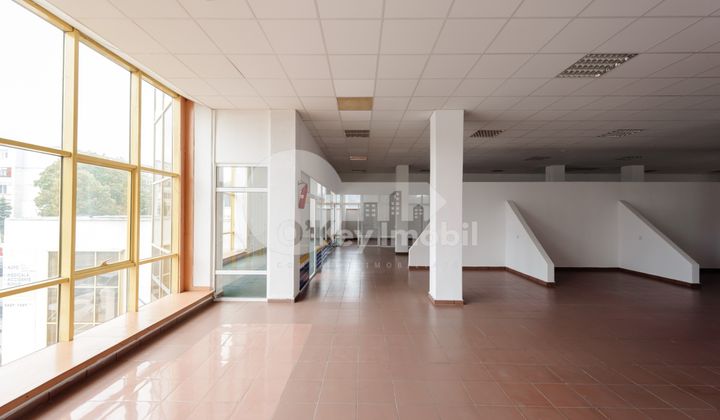 Spațiu Comercial, Poșta Veche, CUCORILOR