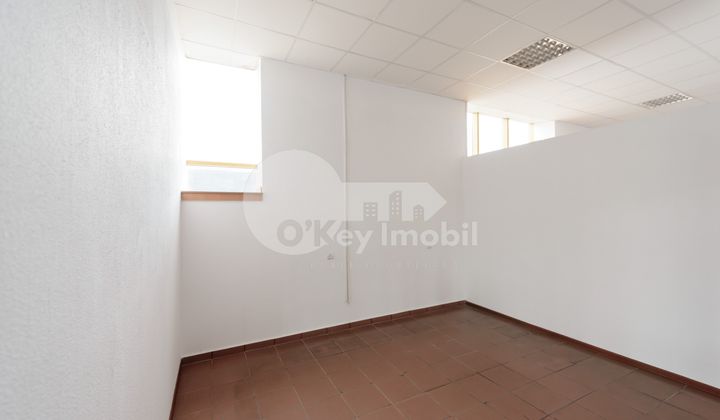 Spațiu Comercial, Poșta Veche, CUCORILOR