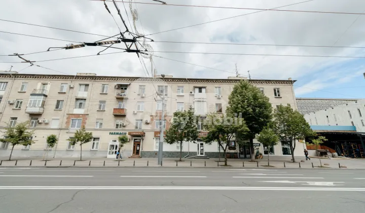 Комм. помещение, Центр, ШТЕФАН ЧЕЛ МАРЕ