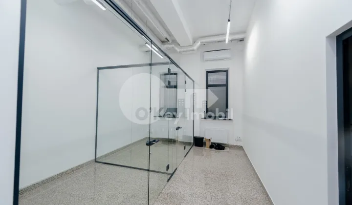 Spațiu comercial, Centru, MIHAI EMINESCU