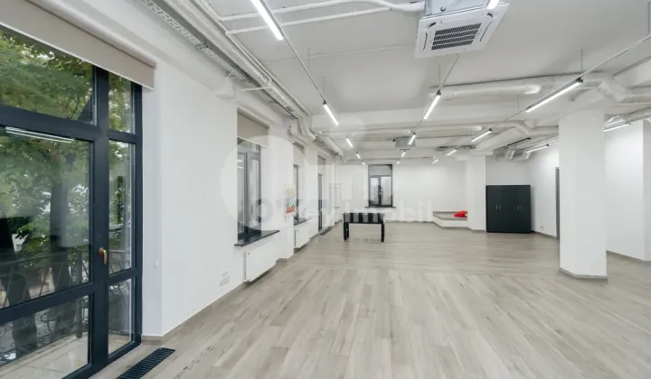 Spațiu comercial, Centru, MIHAI EMINESCU