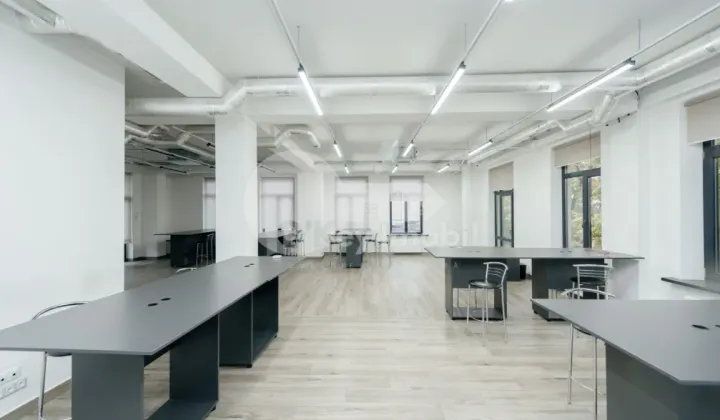 Spațiu comercial, Centru, MIHAI EMINESCU