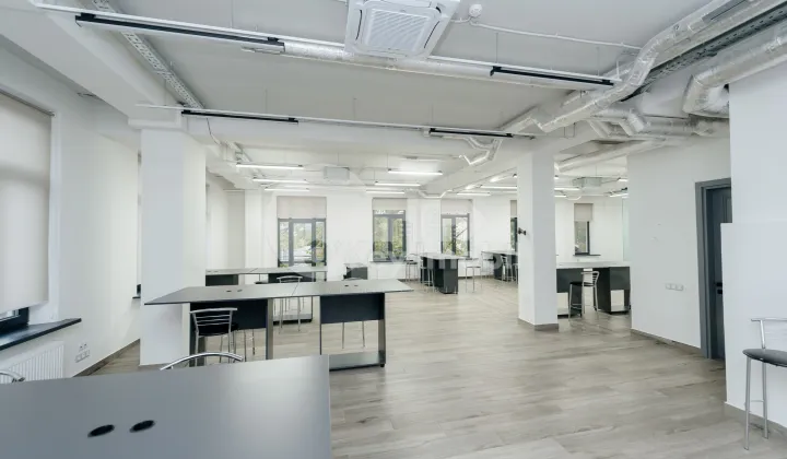 Spațiu comercial, Centru, MIHAI EMINESCU