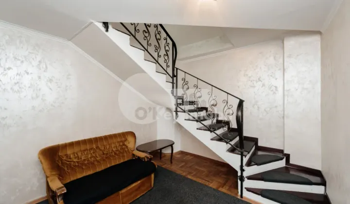 Casă, Telecentru, VALEA DICESCU