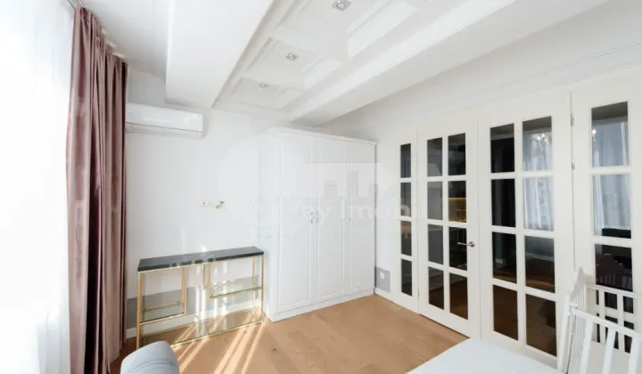 Apartament, Centru, SFATUL ȚĂRII