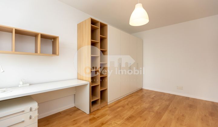 Apartament, Centru, CONSTANTIN VÂRNAV