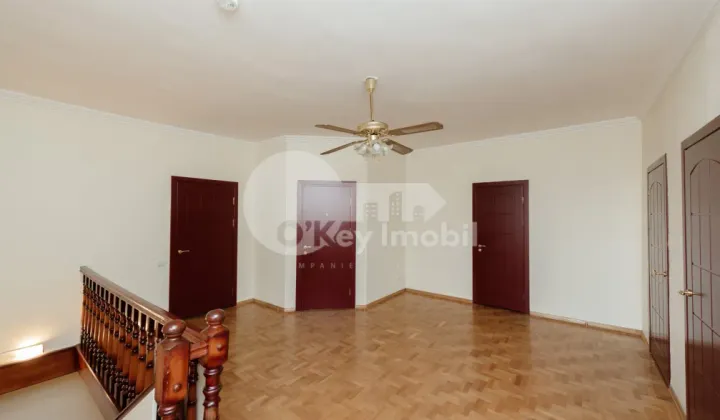 Дом, Телецентр, ВАЛЕРИУ КУПЧА