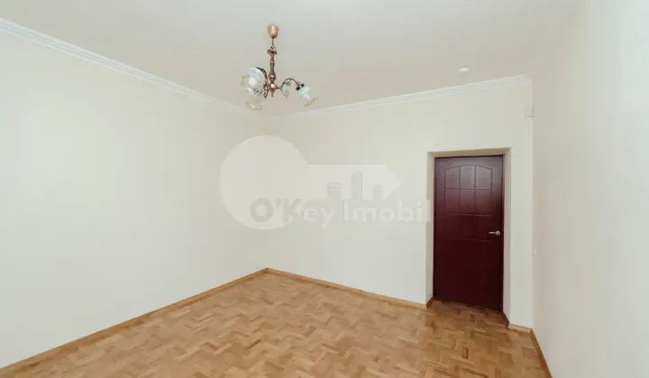 Дом, Телецентр, ВАЛЕРИУ КУПЧА