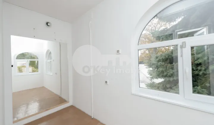 Дом, Телецентр, ВАЛЕРИУ КУПЧА