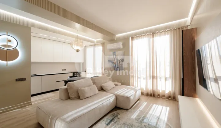 Квартира, Центр, МИХАЙ ЕМИНЕСКУ