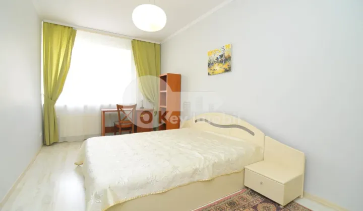 Apartament, Centru, PETRU MOVILĂ