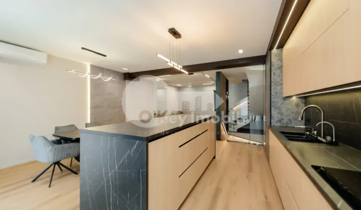 Таунхаус, ДУРЛЕШТЫ