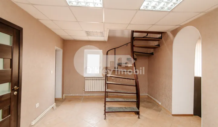 Офис, Центр, ПЕТРУ МОВИЛЭ