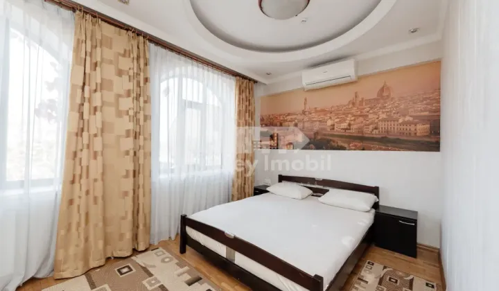 Комм. помещение, Центр, ВАЛЕРИУ КУПЧА